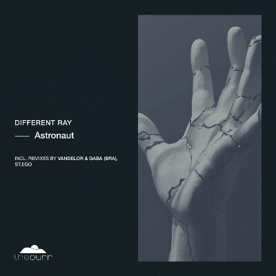 Different Ray – Astronaut